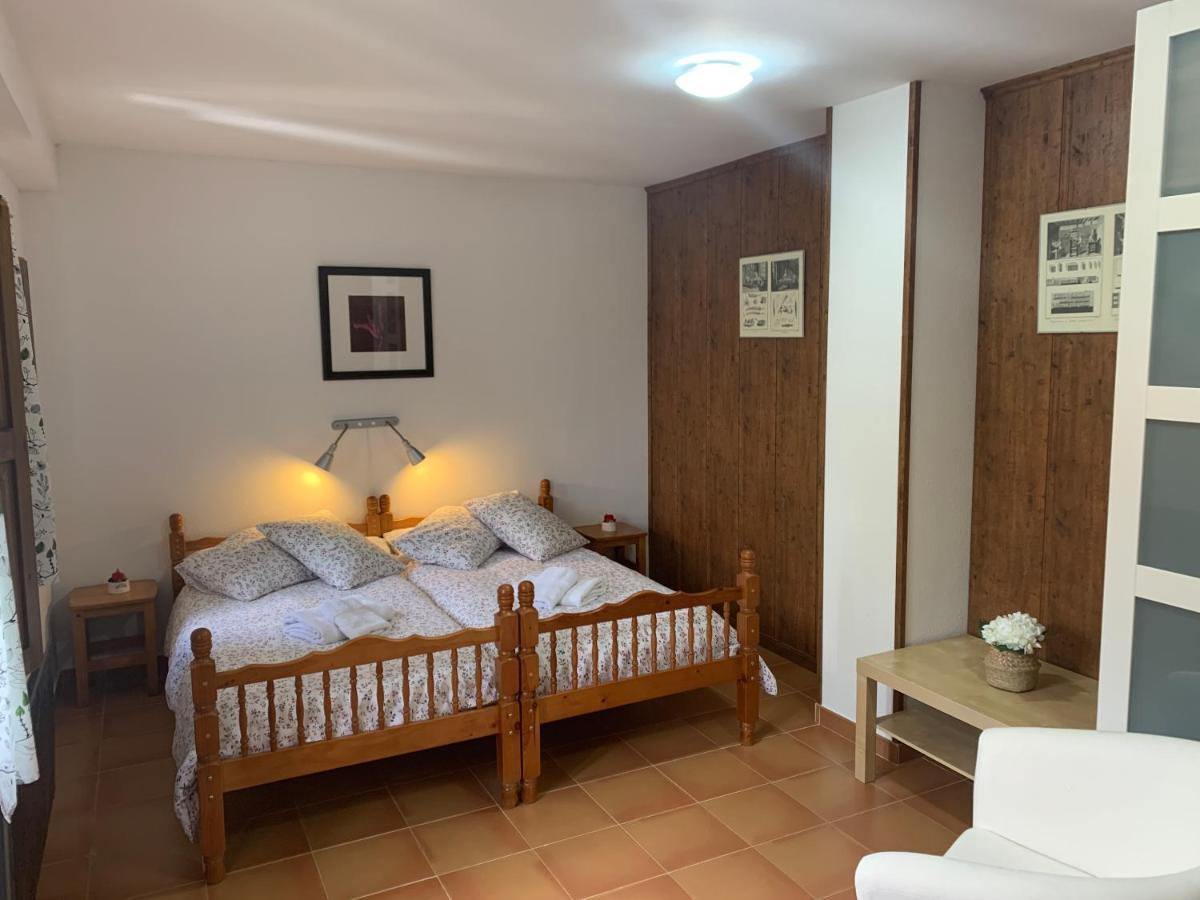 Casa Rural Laguarta - Restaurante Vendégház Kültér fotó