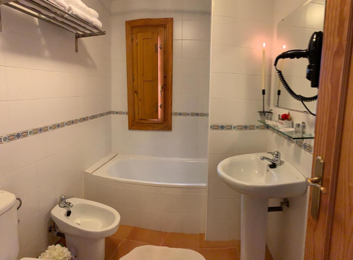 Casa Rural Laguarta - Restaurante Vendégház Kültér fotó